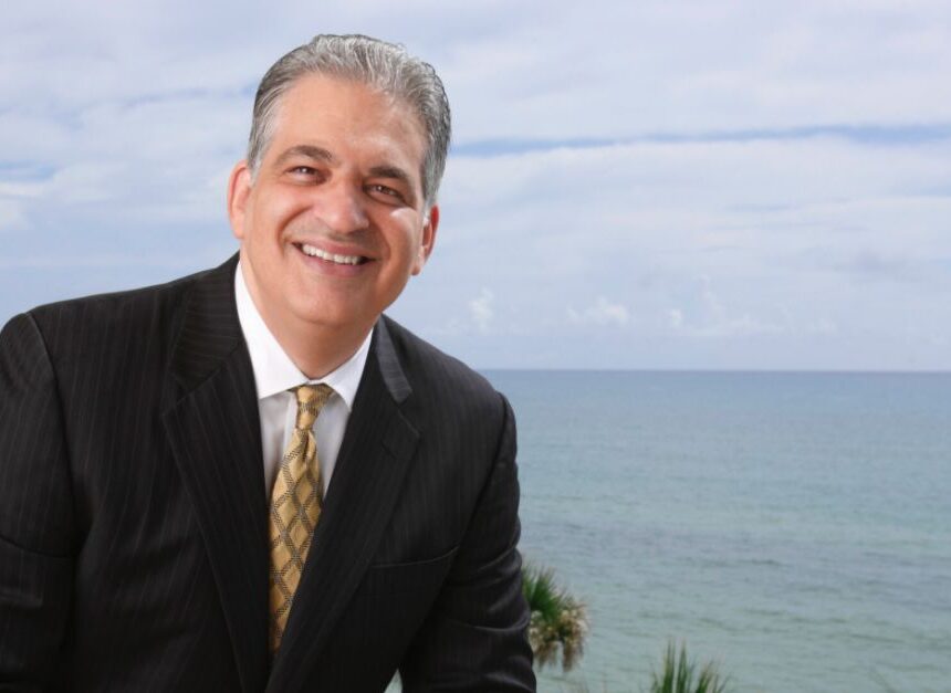 Bob Burg Bob Burg is a bestselling author and co-creator of The Go-Giver book series, which teaches entrepreneurs and leaders how to grow their success through generosity, authenticity, and value-driven service.